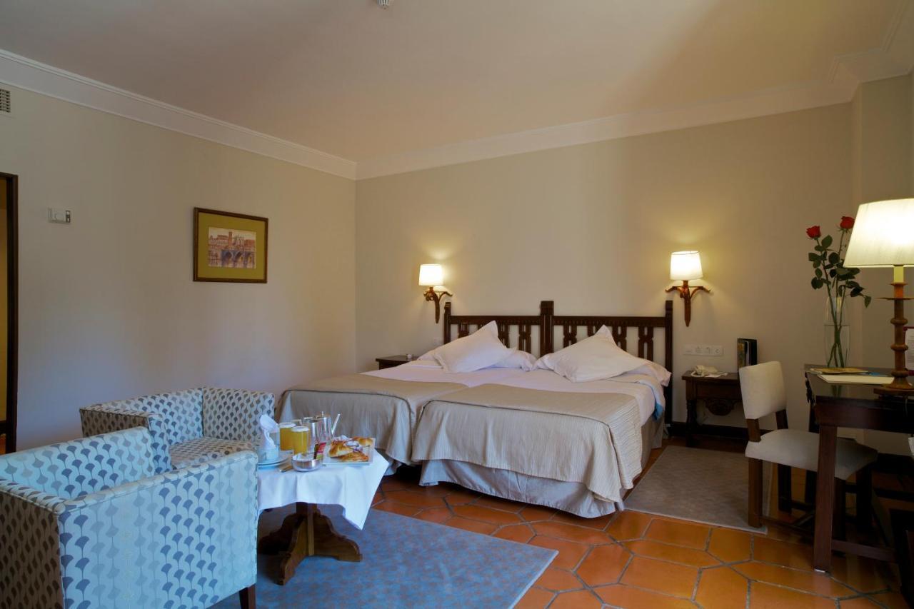 Parador De Ávila Ngoại thất bức ảnh