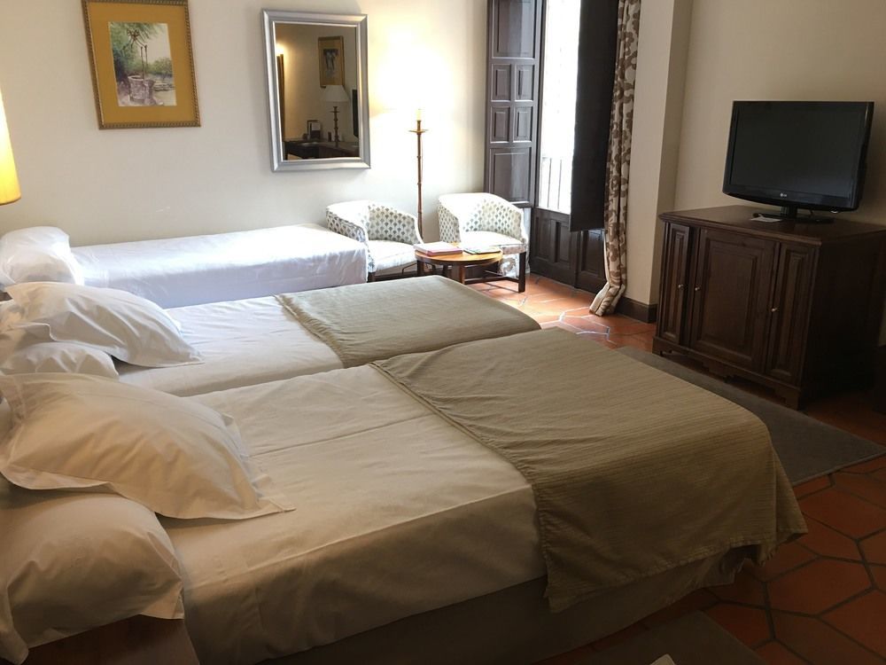 Parador De Ávila Ngoại thất bức ảnh